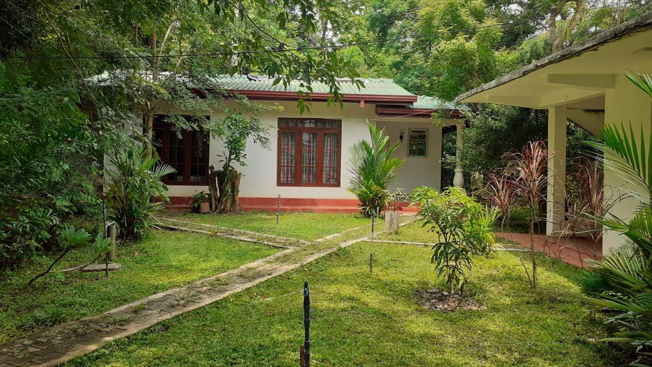 Woodsy Villa Sigirîya Extérieur photo