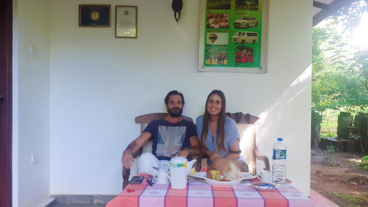 Woodsy Villa Sigirîya Extérieur photo