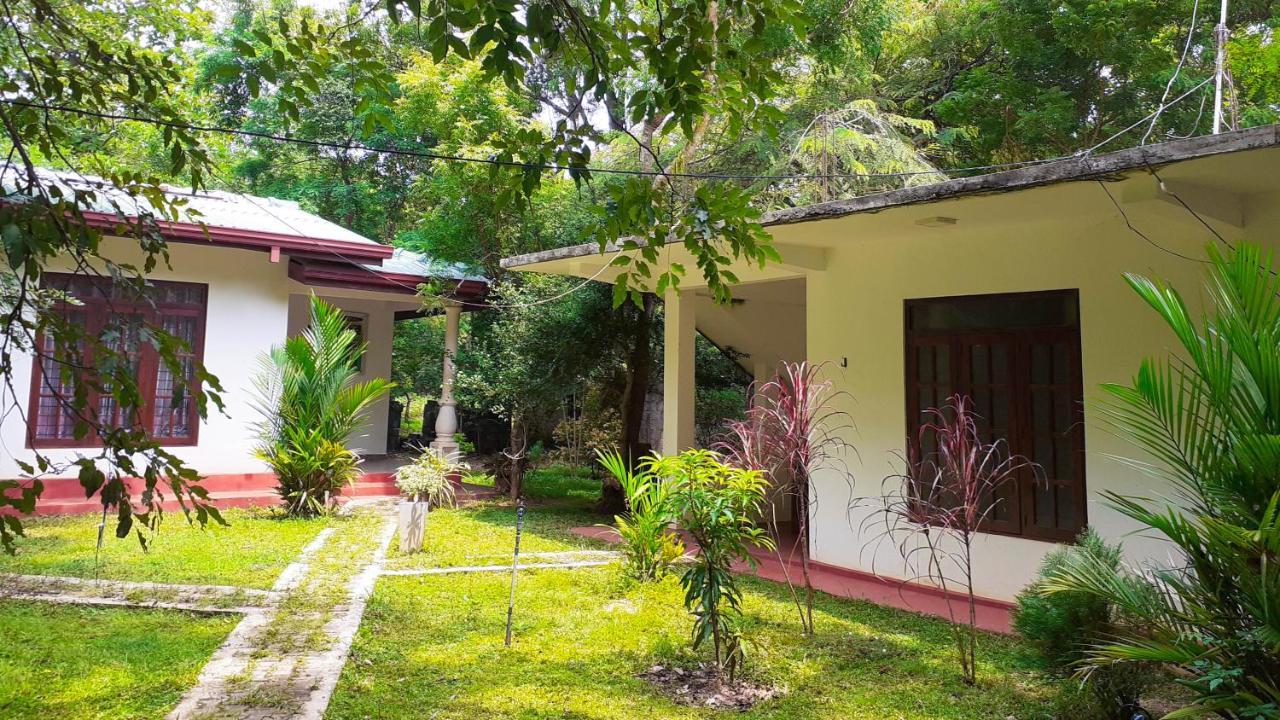 Woodsy Villa Sigirîya Extérieur photo