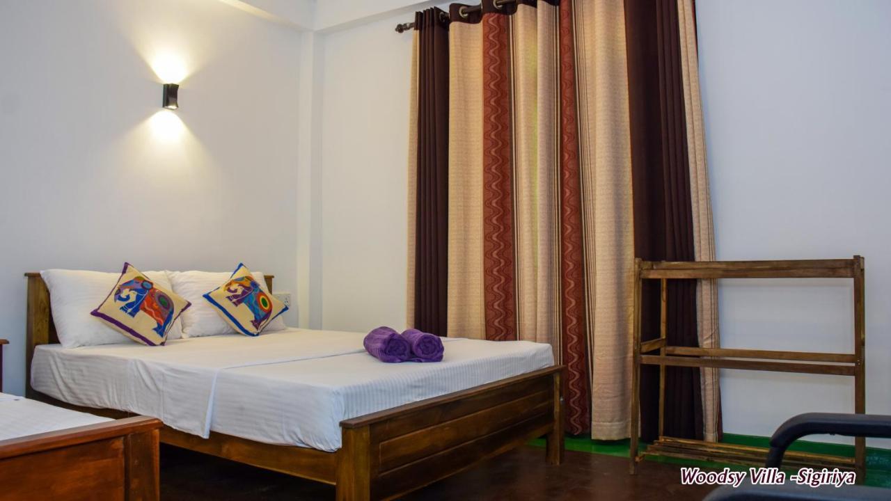 Woodsy Villa Sigirîya Extérieur photo