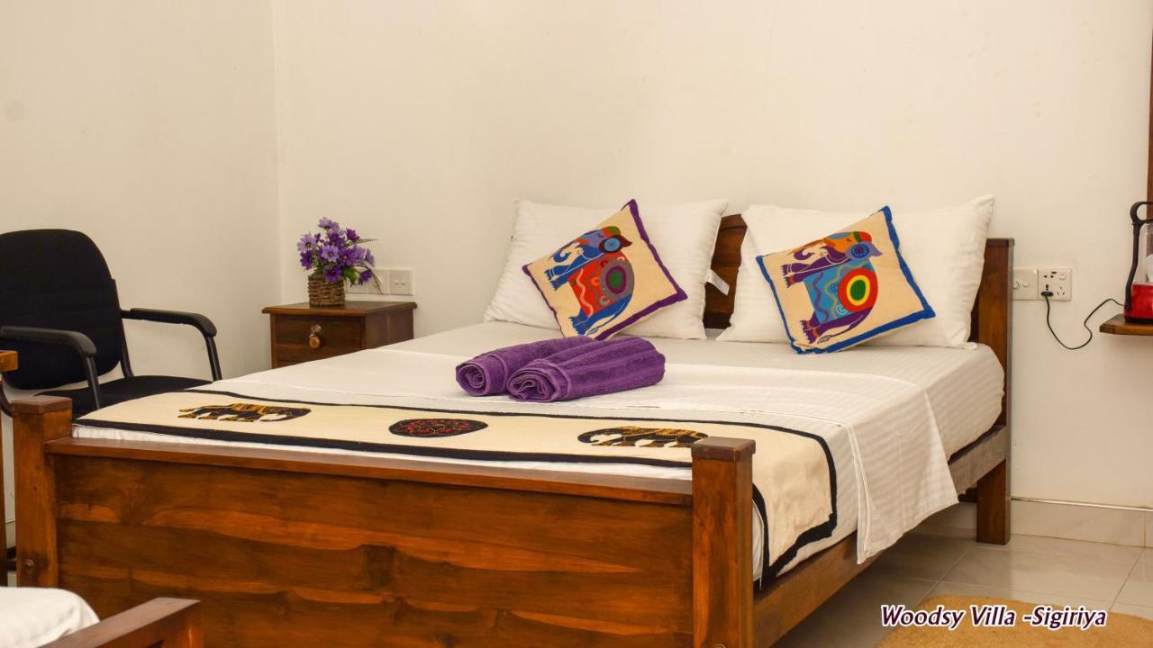 Woodsy Villa Sigirîya Extérieur photo
