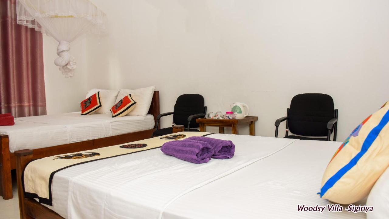 Woodsy Villa Sigirîya Extérieur photo